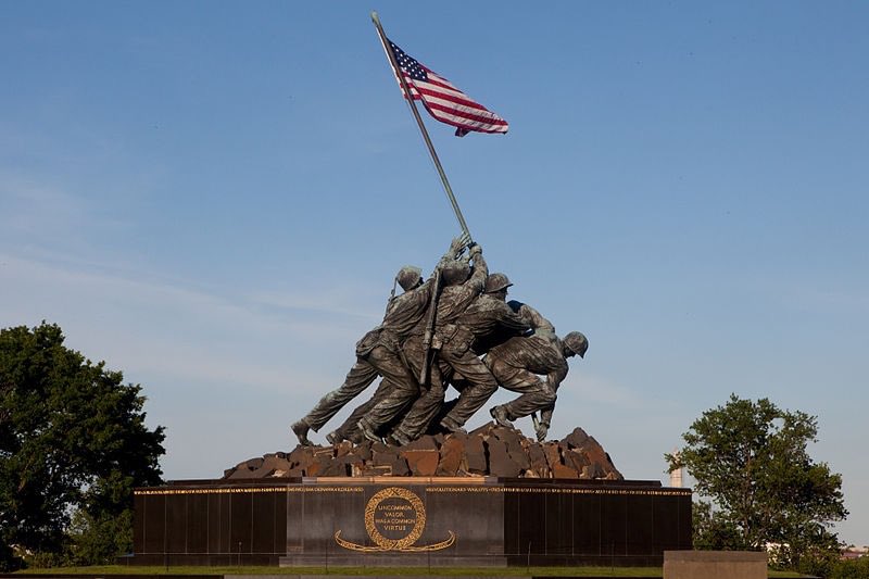 Feb 23, 1945 Six Leathernecks of the 5th Marine Division of the #USMC raised #OldGlory over Mt. Suribachi on Iwo Jima. The image has become iconic of American struggle & determination 2 defeat enemies & establish liberty #MAGA #Trump2024LawandOrder #AmericaFirst #ChinaOwnsBiden