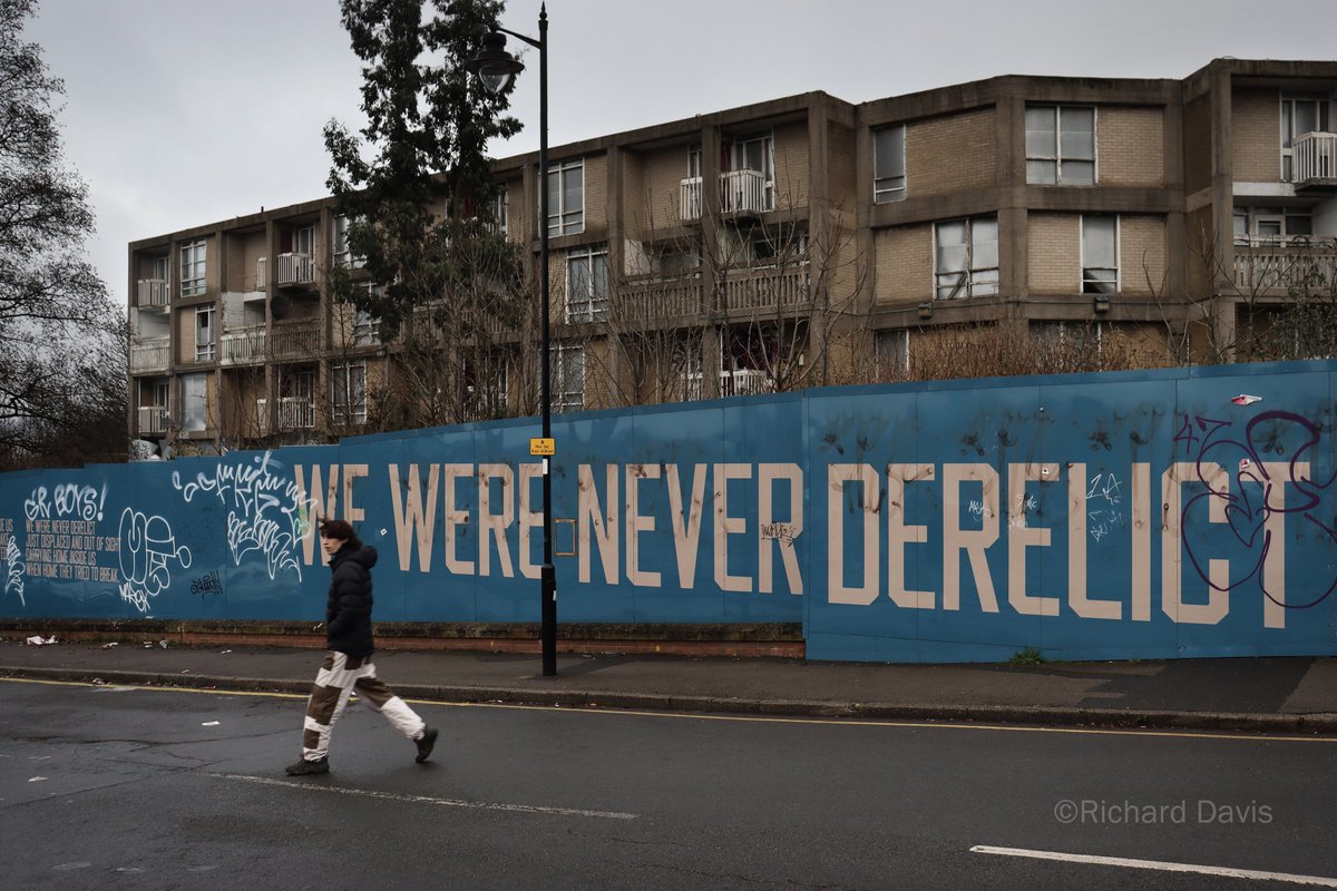 We Were Never Derelict - Park Hill Estate, Sheffield 2023 #richarddavismcrphotography #richarddavis #parkhill #parkhillflats #sheffield #housingestate #photography #wewereneverderelict #colourphotography #southyorkshire