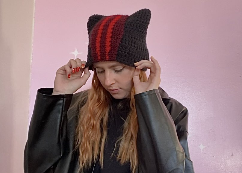 cassyistired's tweet photo. I made myself a Clancy inspired hat and balaclava. I’m going to put a couple up on my Etsy if any of y’all want me to make you one! https://t.co/YYRGAFSQVH
#twentyonepilots #IAMCLANCY #cliqueart https://t.co/Mz4Y5khH92