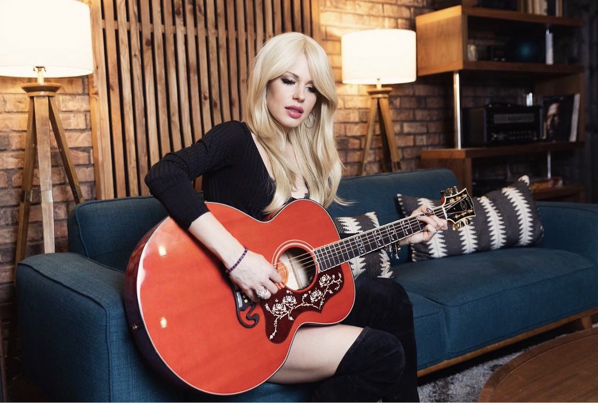 orianthi's tweet photo. Thanks for all the love on here https://t.co/ti0ZGCJRcJ