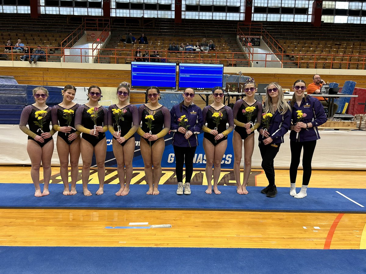 Here we go! The Panthers are ready to compete at the District meet! Good Luck girls 🐾