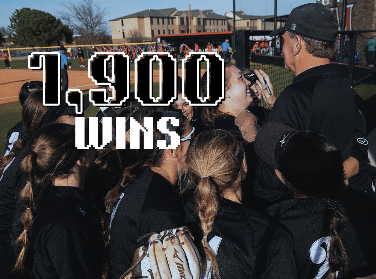 1,900 WINS 4 THE 🐐