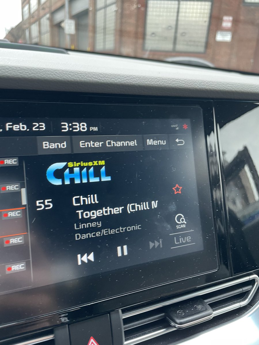Finally caught it live on <a href="/siriusxmchill/">SiriusXM Chill</a>!!! ❄️📻

helixrecords.ffm.to/together-chill…