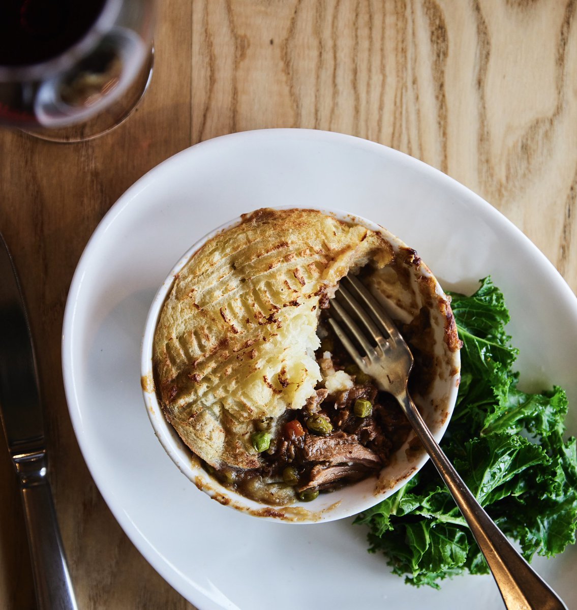 Try dishes from Food Stories  🍽️ We’ve added a few of Rick’s favourites from the series to our menus. These include his mum’s shepherd’s pie, that calls for unctuous chunks of roast lamb to be the star of the show rather than mince. Find out more here: tinyurl.com/yvywpeu4