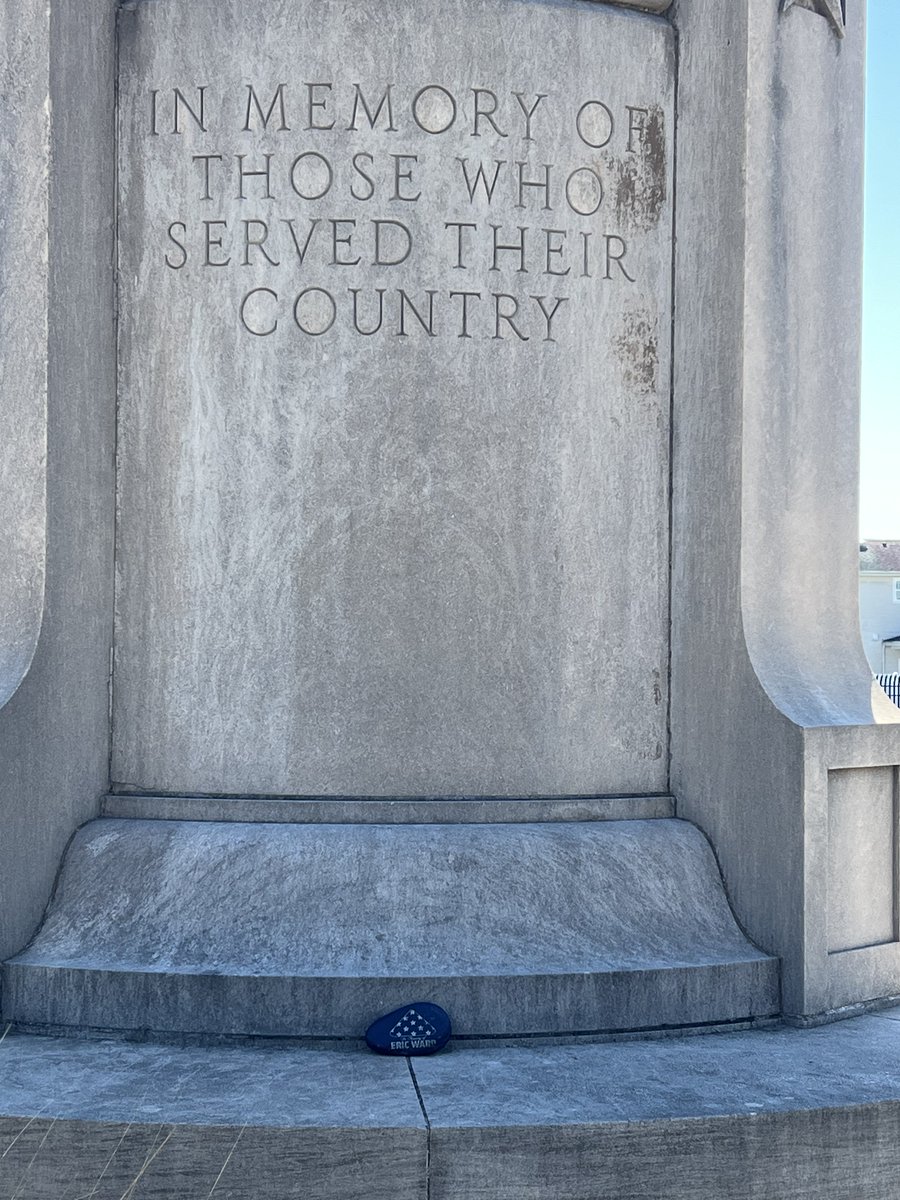 4WARDproject's tweet image. Eric's high school principal Dale VanLerberghe hid rock # 24-021 by Keesler Air Force Base at Biloxi National Cemetery in Biloxi, Mississippi this week.  Because Mr. V always made Eric laugh, we added a photo we happen to have of them together. #4EricWard #4WARDproject #end22aday