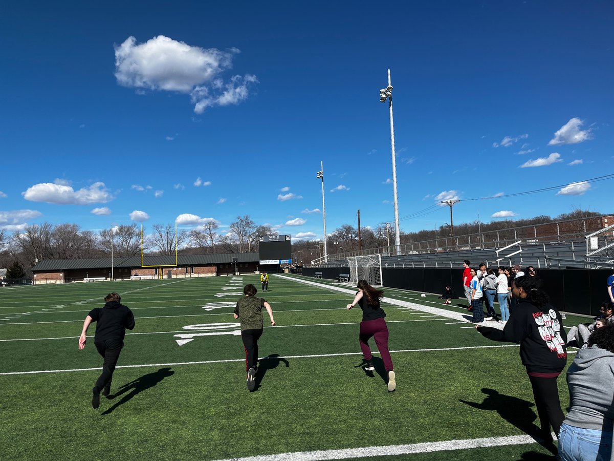 NGMSAVID (@nggatorsavid) on Twitter photo NKC High School, they’re heading for ya! Great day spent on campus. Got to see cheer off to state and play on the football field. Oh yeah and learn some stuff about AVID and high school. ❤️🏃📣 @NKCHS_AVID <a href="/NorthtownNews/">Northtown News</a> <a href="/NGMSgators/">Northgate Gators</a> <a href="/AVID4College/">AVID</a> NKC High School, they’re heading for ya! Great day spent on campus. Got to see cheer off to state and play on the football field. Oh yeah and learn some stuff about AVID and high school. ❤️🏃📣 @NKCHS_AVID <a href="/NorthtownNews/">Northtown News</a> <a href="/NGMSgators/">Northgate Gators</a> <a href="/AVID4College/">AVID</a>
