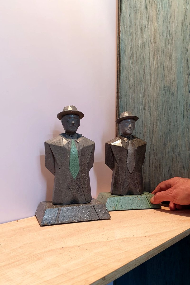 QuimeraVe's tweet photo. ... Dr. José Gregorio Hernández en concreto pigmentado …
#Handmade in #Concrete by #QuimeraCreativa in #Venezuela 

 📱Whatsapp+58.412.328.28.30 (just messages) 

#JoséGregorioHernández #Diseño #DecoraciónDelHogar #ConcreteWork #BetonDesigne #Crafts  #Religión #Iglesia https://t.co/9shB1eOf5K