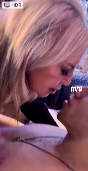 This morning before the gym.   And this evening at https://t.co/4L9FTqXVLk Part 2 Anneke and her hot<a href="/tag/ocala"class="tags"><span>#ocala</span></a>