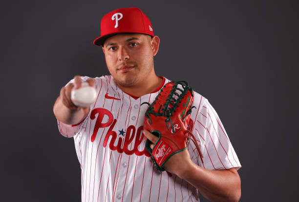 PhilsTailgate's tweet photo. Luis Ortiz, Photo Day 2024 https://t.co/hGq4BpaQUK