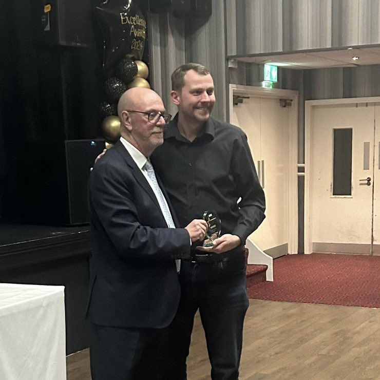 The winner of our Chief Executive's Award is Jonathan Morris, Musculoskeletal Physiotherapy Team Leader. Congratulations! #WalsallandProud #ExcellenceAwards24