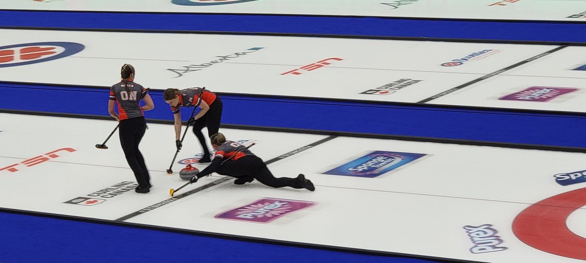 twinetime14's tweet photo. Page Playoff ✅️

And the winning streak continues...

#CurlON (Homan) - 8 #TeamCanada 4

Homan books her spot in the 1vs2 game vs Jones tomorrow

Einarson will be back on the ice in a few hours to keep the #5peat alive

#STOH2024 ❤️
#curling 🥌 https://t.co/d9UpdtUqWh