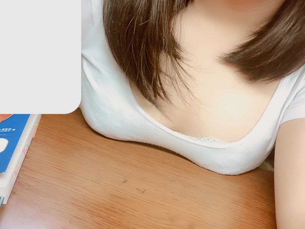 🏩でできる人募集中です💗

✅年齢問わない
✅少なくても2回はヤレる
✅吹きOKな人

こんな人いらっしゃったら、いいねとRTしてしてください😋