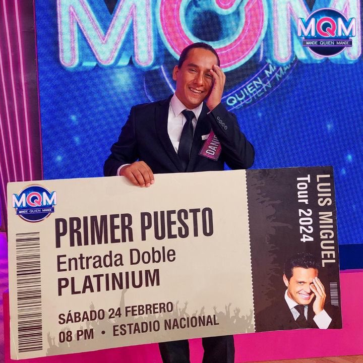 danielrioja_'s tweet photo. Gane el primer lugar imitando a Luis Miguel en Perú un abrazo nos vemos en el concierto !!! https://t.co/w2eK7UBboi