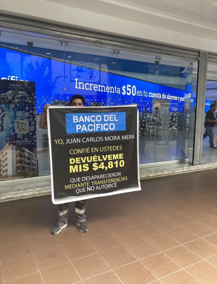 jcmorme23's tweet photo. Otro caso @BancoPacificoEC  los que sufrimos las consecuencias somos los clientes que confiamos nuestros ahorros fruto y esfuerzo de nuestro trabajo hasta la vez se hacen responsables en reponer mi dinero tengo mi denuncia actualmente @FiscaliaEcuador seguimos sin una respuesta https://t.co/r6PlNby5kp