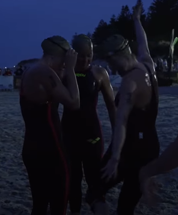 drkerrygough's tweet photo. Shout out to our lass @amber_keegan swimming the @rottoswim bright and breezy at the beech. Hollering you on from the UK. See you in four hours at the finish line @rottnestisland (staying up way past my bedtime!) Have fun, love ya xxx #rottoswim https://t.co/orkA1DGKSZ