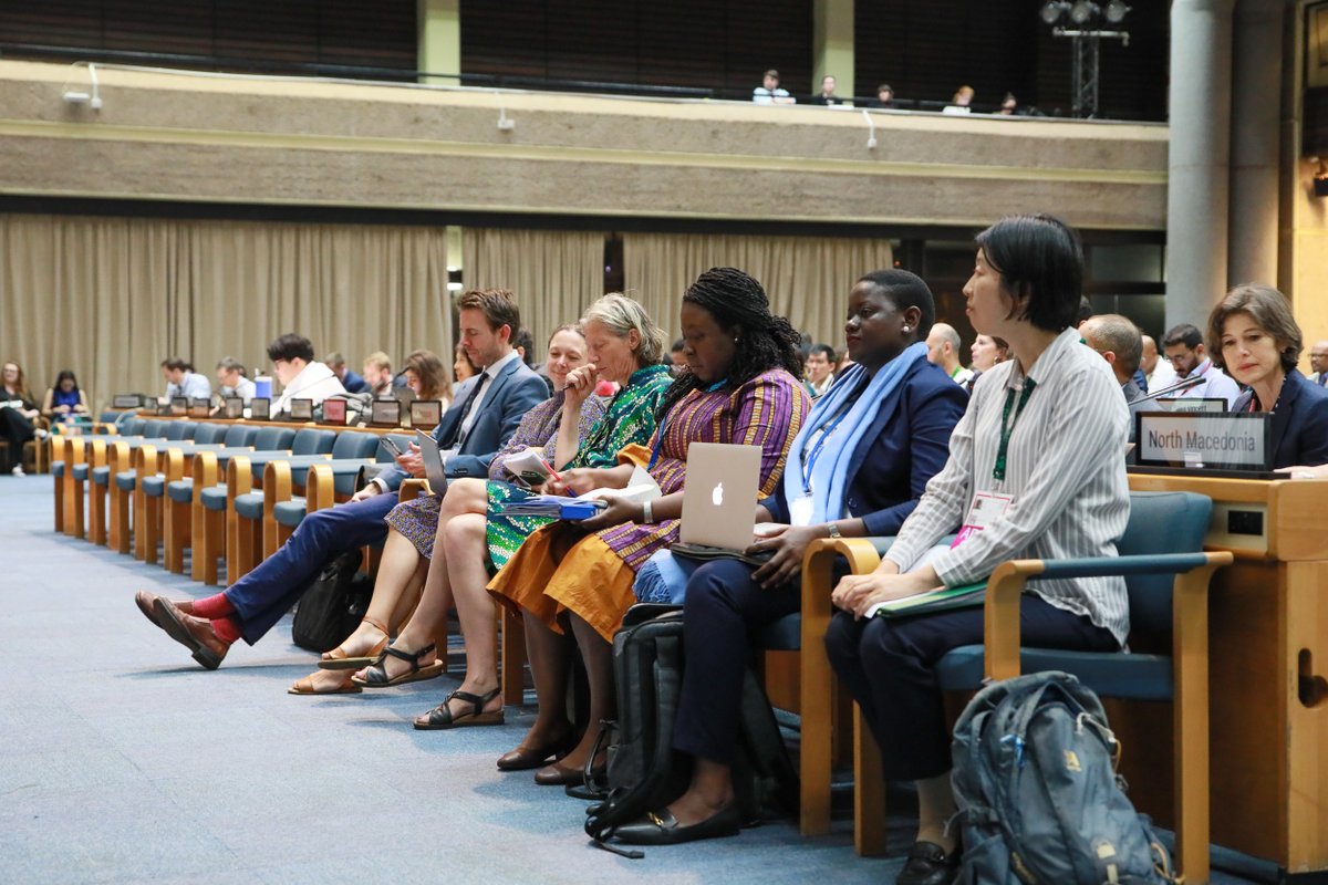 IISD_ENB's tweet photo. On the final day of #OECPR6, delegates faced the truth that draft resolutions moving to #UNEA6 will remain highly bracketed
In closing remarks, @andersen_inger noted this is not unusual at this stage
The marathon is far from over
Read ➡️ https://t.co/KhLNgBdRxL https://t.co/URJmjM20Yi