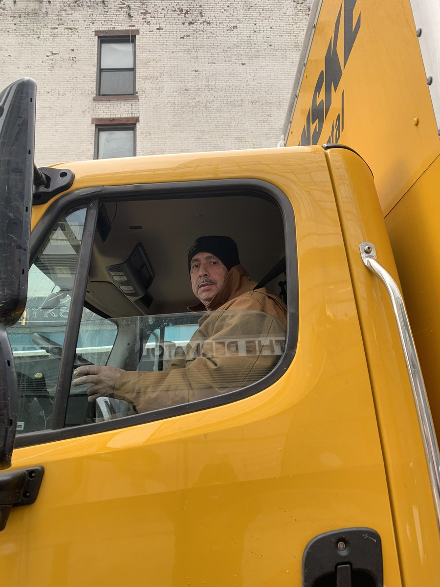 kpp243's tweet image. man was driving a @PenskeNews a truck Saturday 2/17 between 12-1 pm he went on a rampage and hit several cars @ 74th &amp;amp; 3rd in manhattan, he even ran the red light. @NYCPolice_Dept took report &amp;amp; said will get footage from the building of the doorman that took pic. They ghosted me