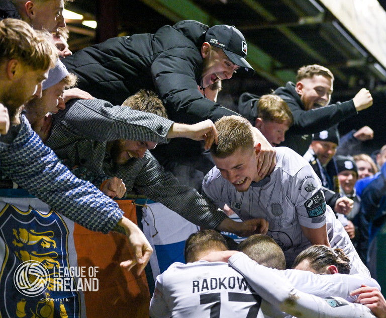WaterfordFCie's tweet photo. Waterford FC.

One Club. One Community.

Goodnight Blues 💙

#WaterfordFC https://t.co/n47orxaMCn
