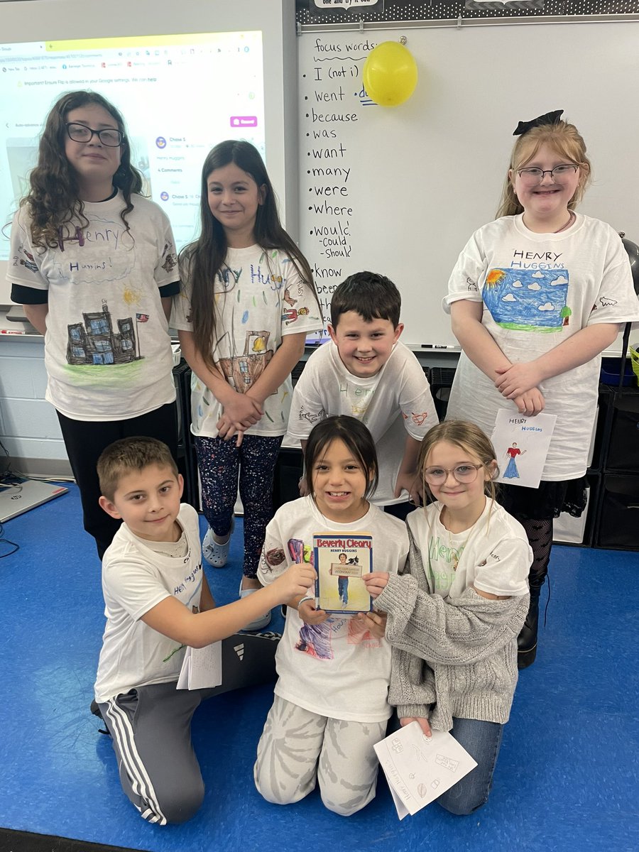 eosullivan_3's tweet photo. Celebrating finishing our first Literature Circle books! ✍🏽📚#barnegatinspires @PamStokes609 https://t.co/7Y3FjJagJm