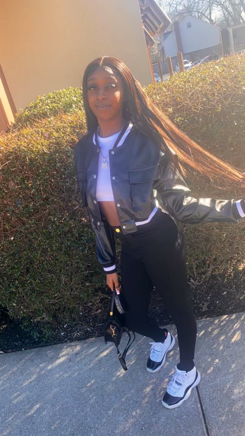 E🖇 💕 (@__FlyyyShit) / Posts / X