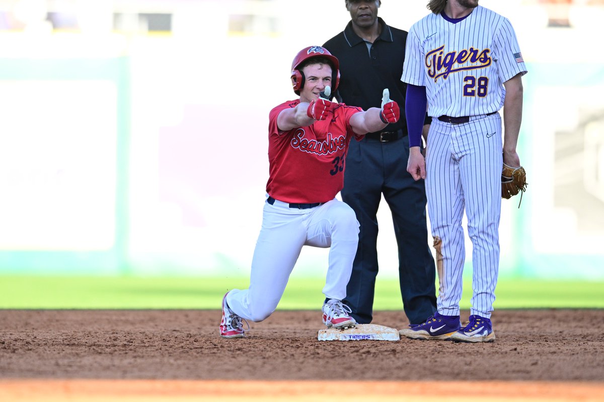 Baseball America tweet media