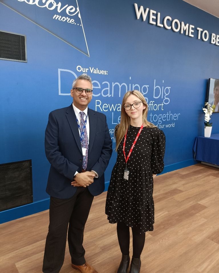 Delighted to welcome Hannah from Eton College as we strengthen our partnership! 🌟 Thrilled to relaunch Eton X to our new Prefects and can't wait for our next visit this summer! ☀️ #Partnership #EtonX #DrramingBig