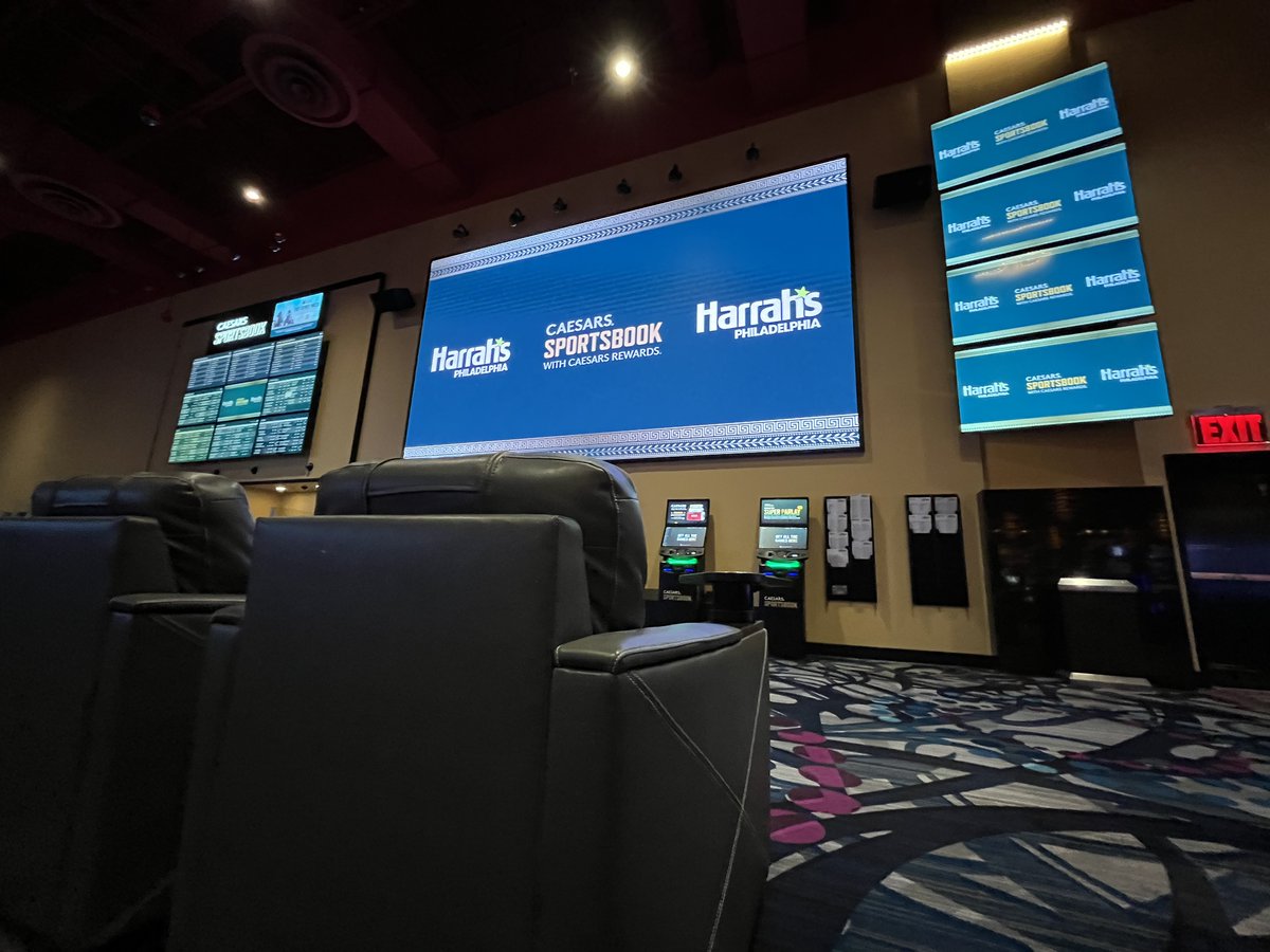 HarrahsPHL's tweet photo. ⚾️ The total sports betting 🏈 experience happens 🏀 live each and every game at #harrahsphl🎰.
#winlikeacaesar⚽️
For more info: https://t.co/vmZe1Zn7nL
Gambling Problem? Call 1-800-GAMBLER https://t.co/Bz2zli3Pfw