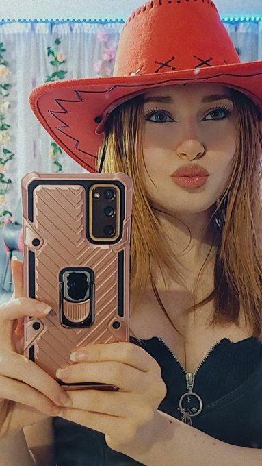 Howdy 🤠 https://t.co/n3GGnqvr2R