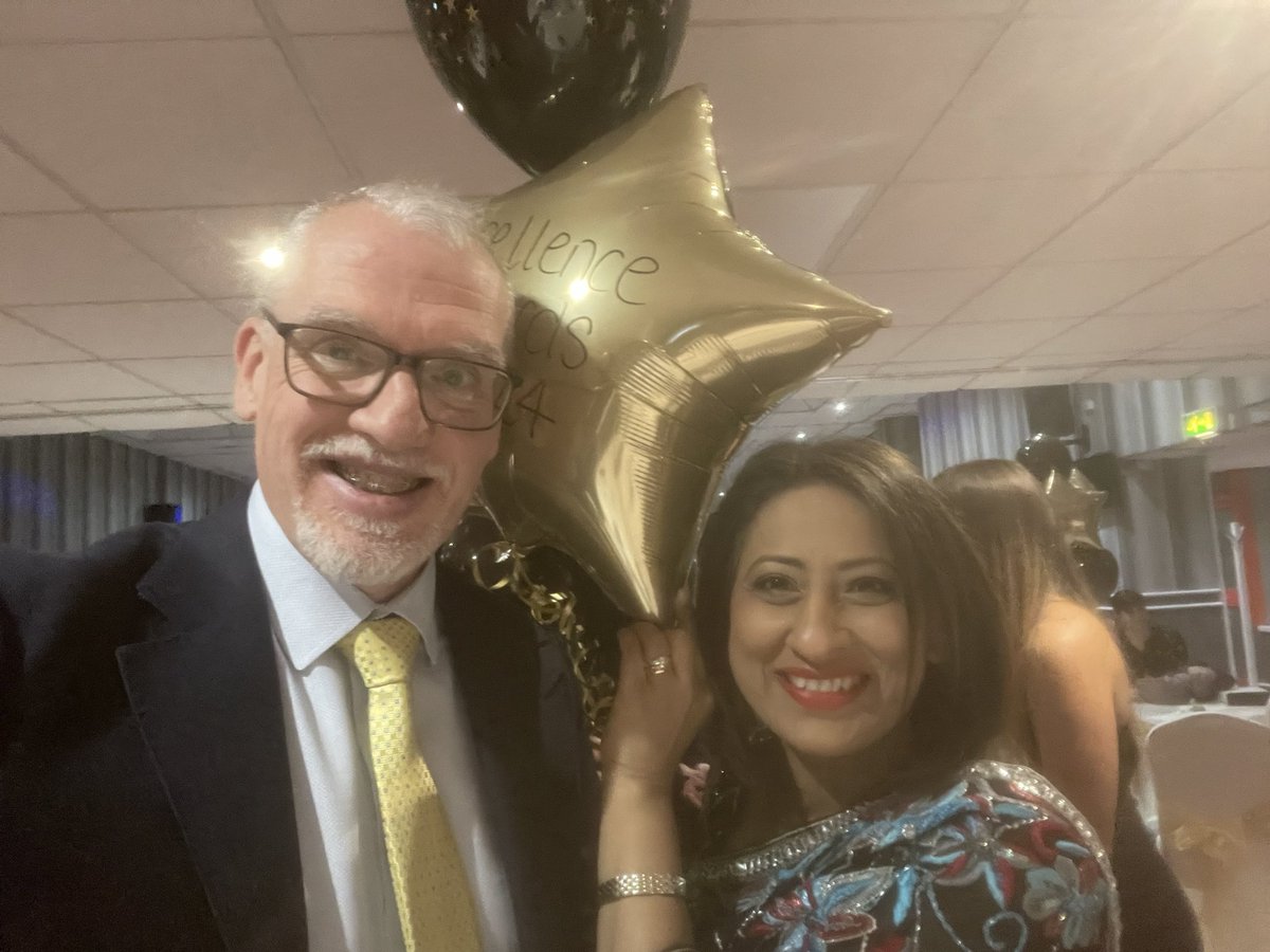 Great night celebrating the wonderful work of some very special people <a href="/WalsallHcareNHS/">Walsall Healthcare</a> #walsallandproud #lastexecsstanding
