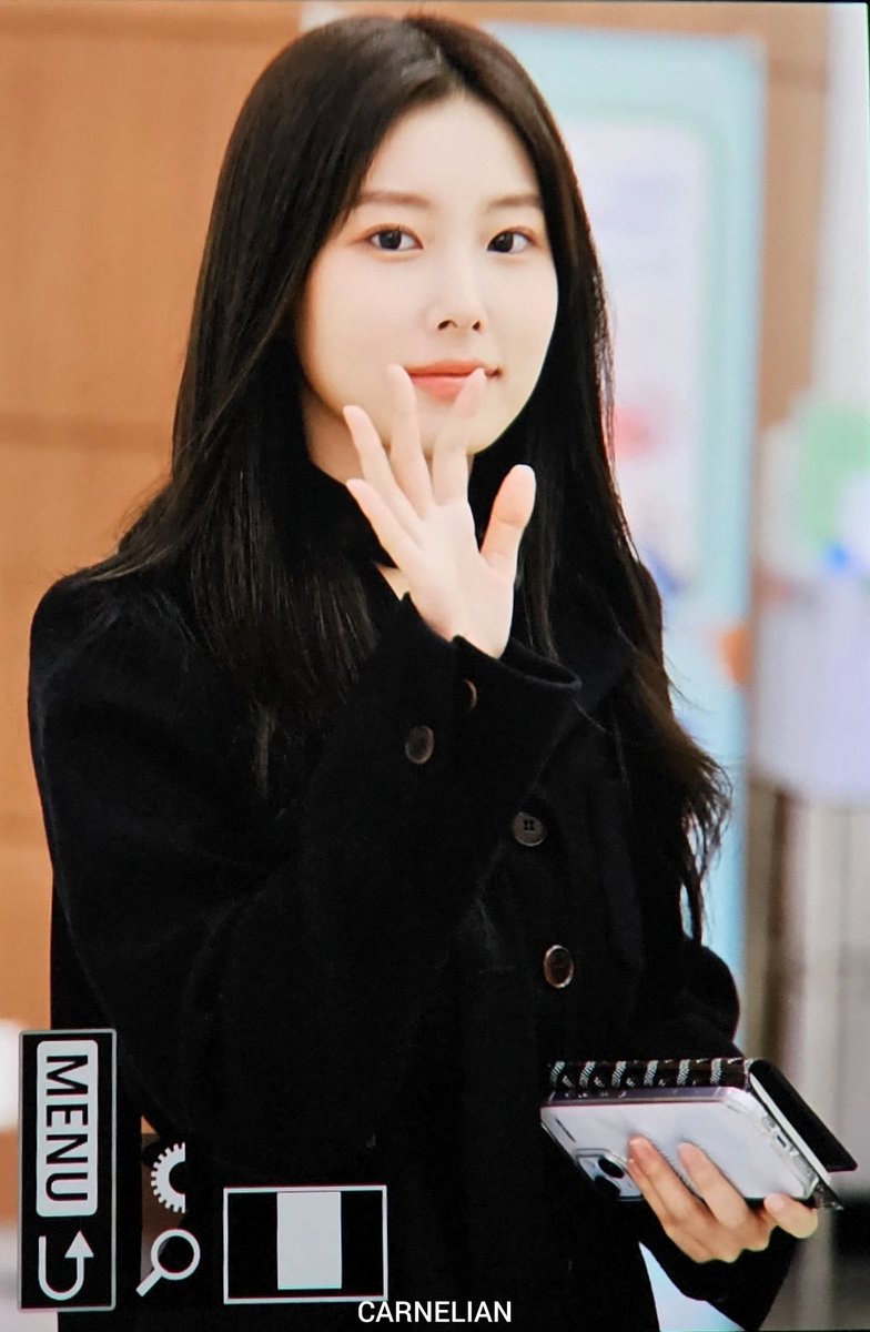 240224 pre.
#강혜원 #KangHyeWon #혜원 #Hyewon #カンヘウォン
<a href="/hyemu_official/">Team Hyemdan</a>