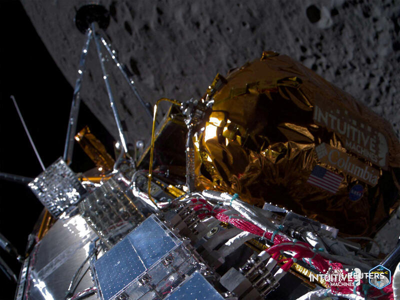 Reuters's tweet photo. The moon lander dubbed Odysseus is 'alive and well' but resting on its side a day after a white-knuckle touchdown as the first private spacecraft ever to reach the lunar surface, and the first from the US since 1972, the company behind the vehicle said https://t.co/66SP5qgDo1 https://t.co/GQc4vEz15Y