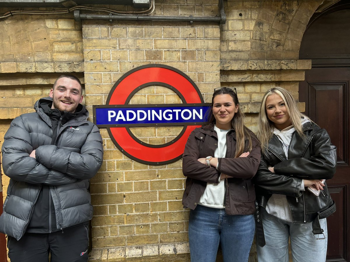 springboardopp's tweet photo. Our #Beyond25 project had the opportunity to hear about the inspiring work of @AikSaath during their study visit this week. Thank you to Rob, Rosa & the wonderful young people for hosting us!
#communitycohesion #sharedpractices #insightful #collaboration https://t.co/umBYvqhhgW