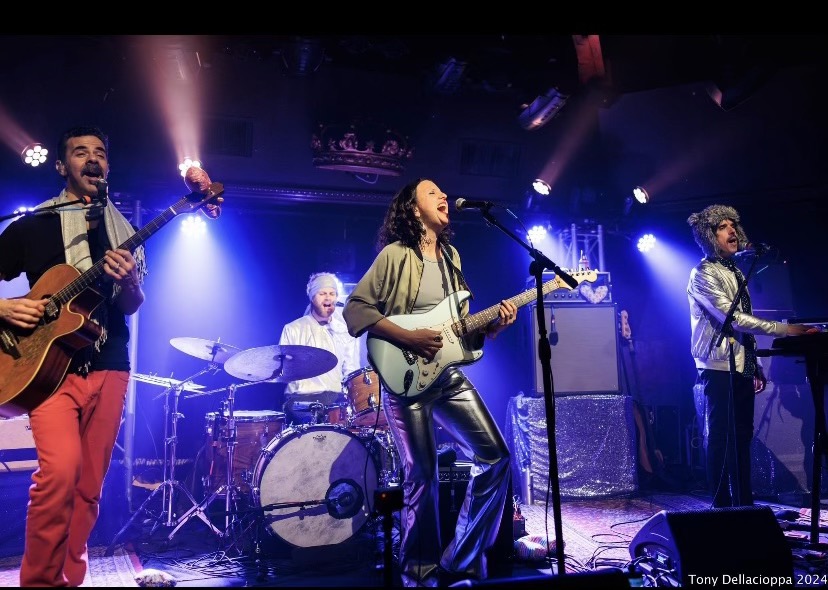 SwayWild's tweet photo. Catching up...Thank you @alomusic and everyone who joined! Next up: Spring dates in PNW w/ #LindsayLou late March in Bellingham, Seattle, Portland, Bend! + More Sway Wild in Leavenworth and Flagstaff! Tix at https://t.co/MyqHbeTyK1 Thanks! https://t.co/KnqkwhY8VQ