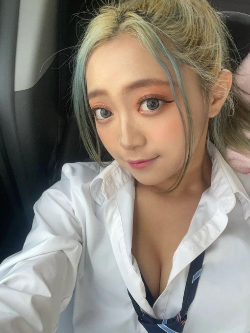 Twitterのコスプレ画像25