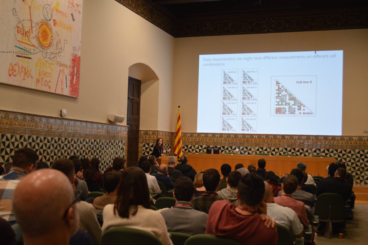 Marta Sales Pardo (@sees_lab, URV) ens ha parlat de com els sistemes complexos poden ajudar a identificar bones combinacions de fàrmacs, abordant algunes de les dificultats presents en assajos empírics, com el temps i el cost implicats.