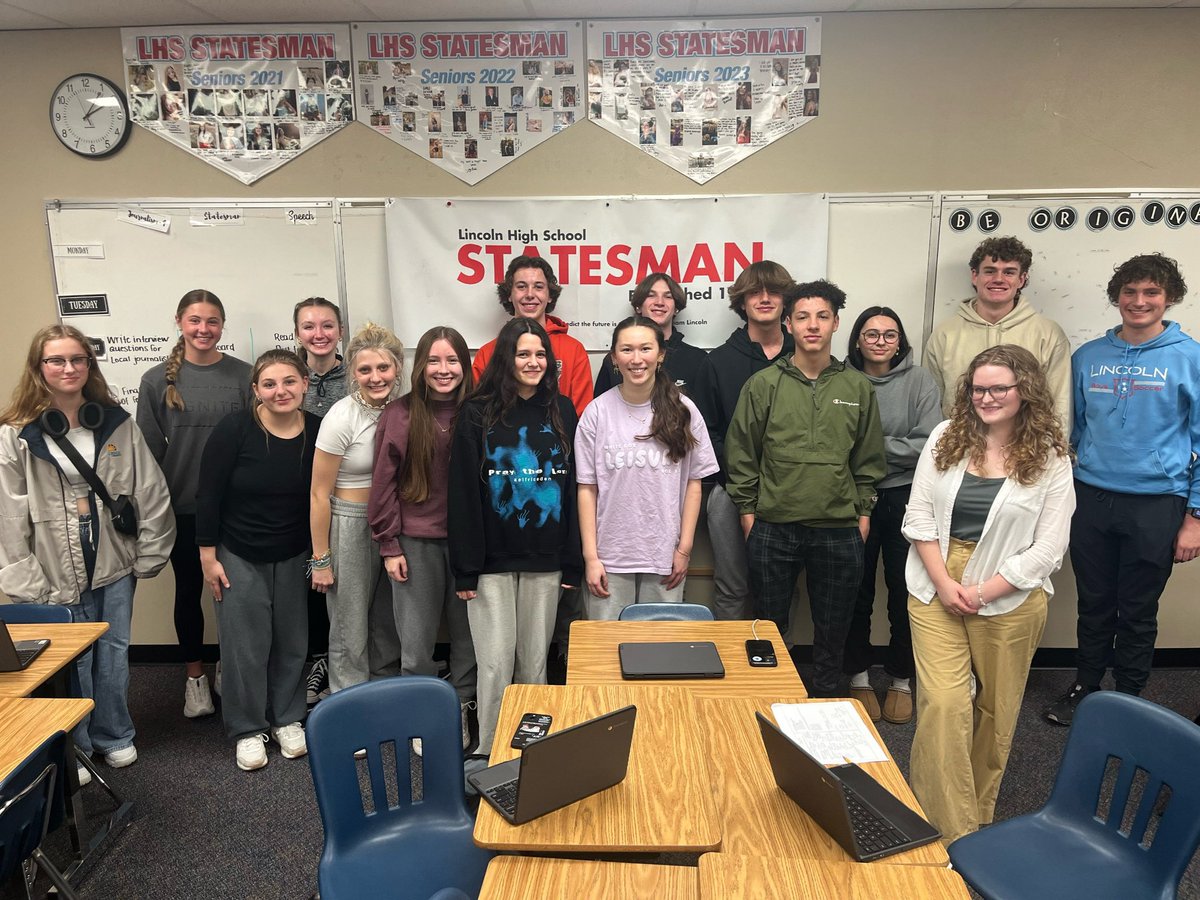 Today I chatted with Lincoln High School’s journalism class about what it’s like working at <a href="/keloland/">KELOLAND News</a> 🎥and for SDSU’s newspaper, <a href="/sdsucollegian/">Collegian Media</a> 📰. These aspiring journalists asked some great questions! (And yes, they were all taller than me.)