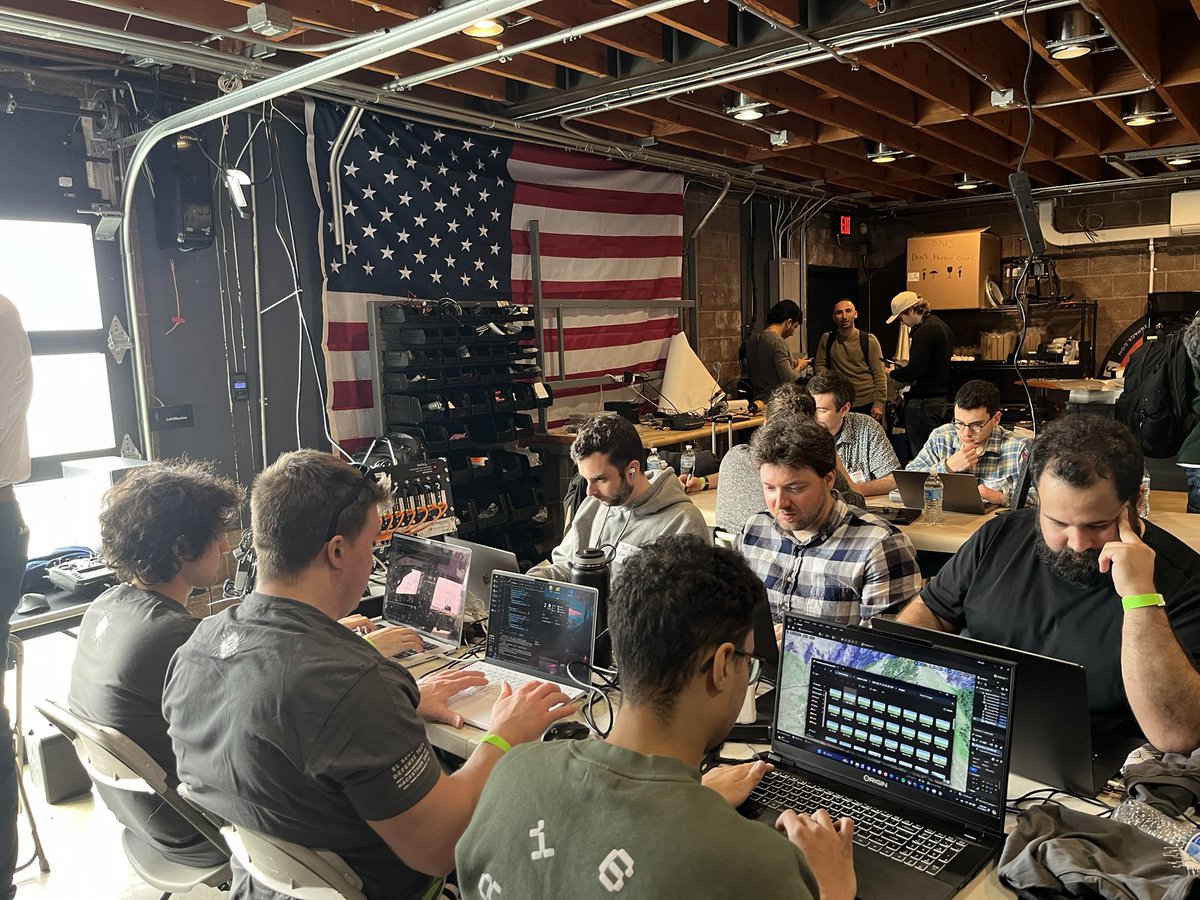 Apollo Defense tweet media