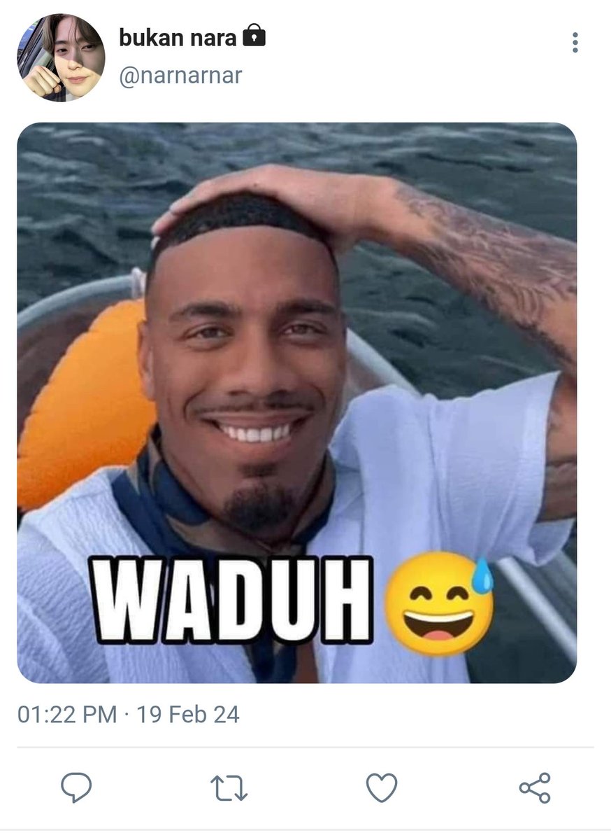 khi tweet media