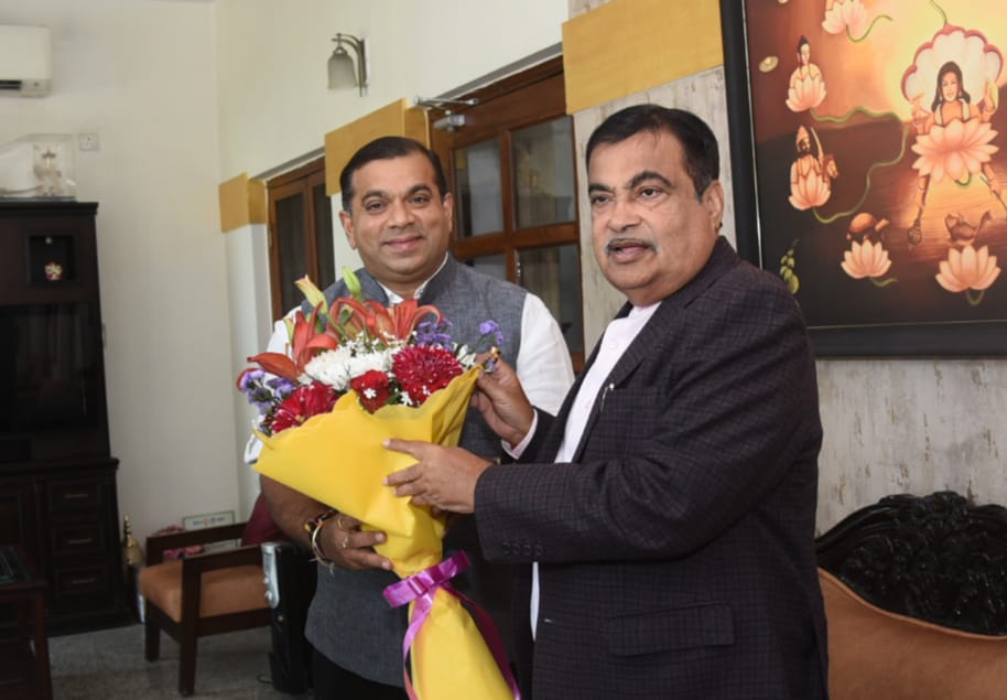 RohanKhaunte's tweet image. Shri Nitin Gadkari Ji shared his Vision for Infrastructure Development in Goa that will enhance Road Connectivity and Boost our Tourism industry.
#GoaTourism #InfrastructureProjects
@narendramodi @AmitShah @DrPramodPSawant @ShetSadanand @shripadynaik @JPNadda @AshwiniVaishnaw…