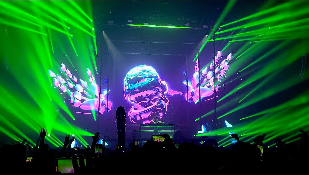 ᒍOᔕᕼIE tweet media