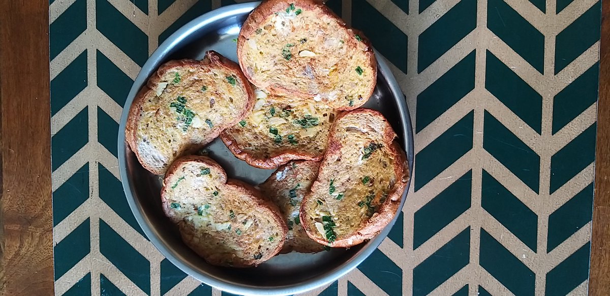 saneyedoc1's tweet image. #WalnutBread #FrenchToast