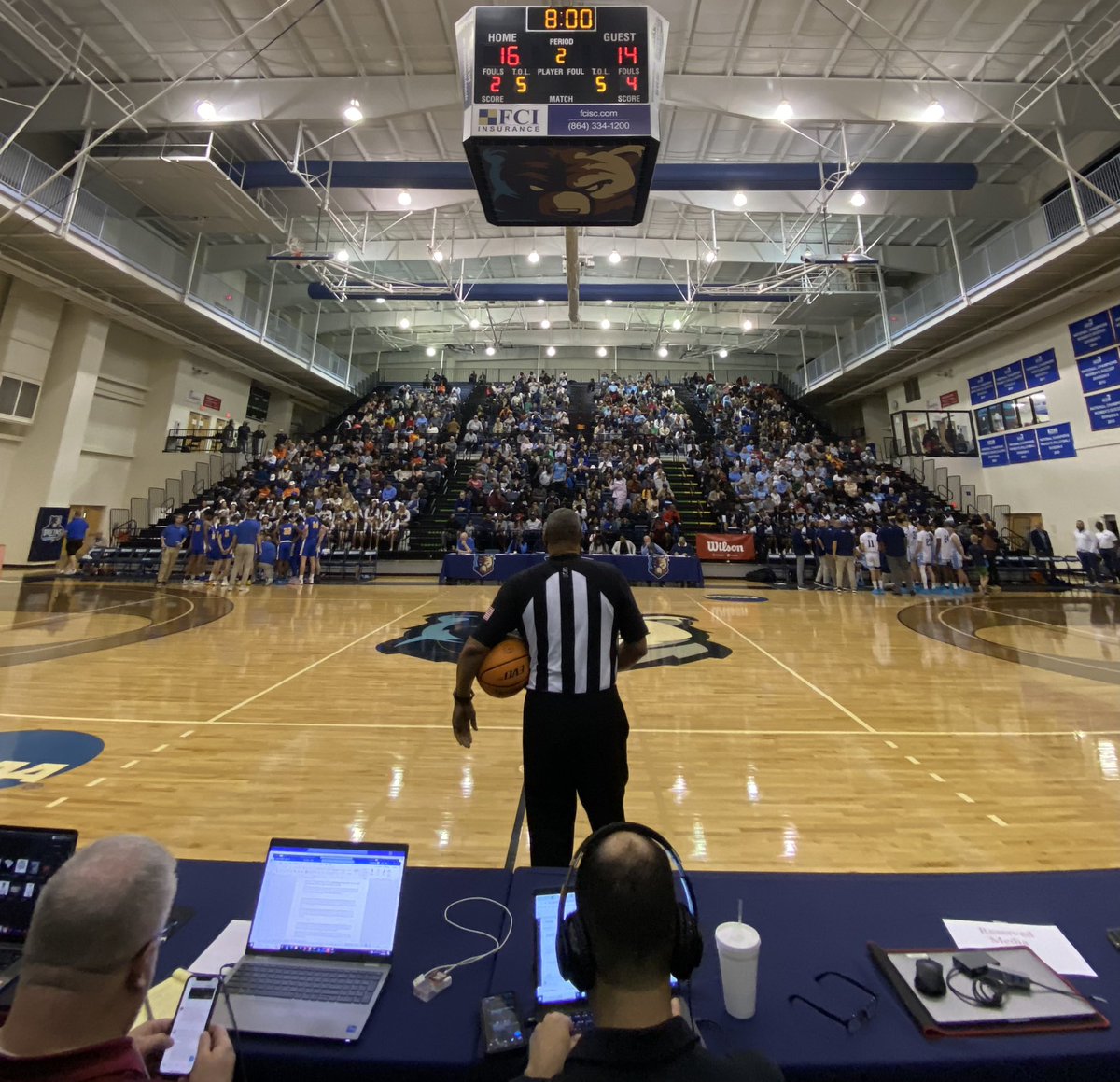 djsirvivor's tweet image. The only way @SCHSL makes any $ with this debacle will be by stealing it! Let’s do a quick side by side pic comparison of 2023 AAAAA #upperstate vs 2024. You can’t argue with this!