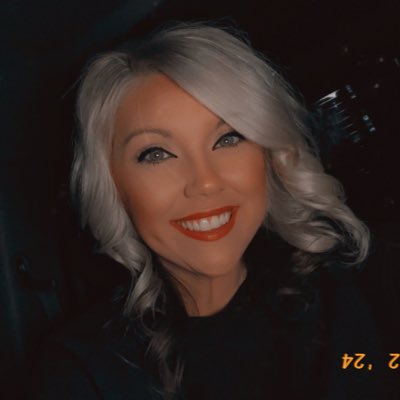 ItsMeg03's tweet photo. #NewProfilePic https://t.co/rY6RTCEmRL