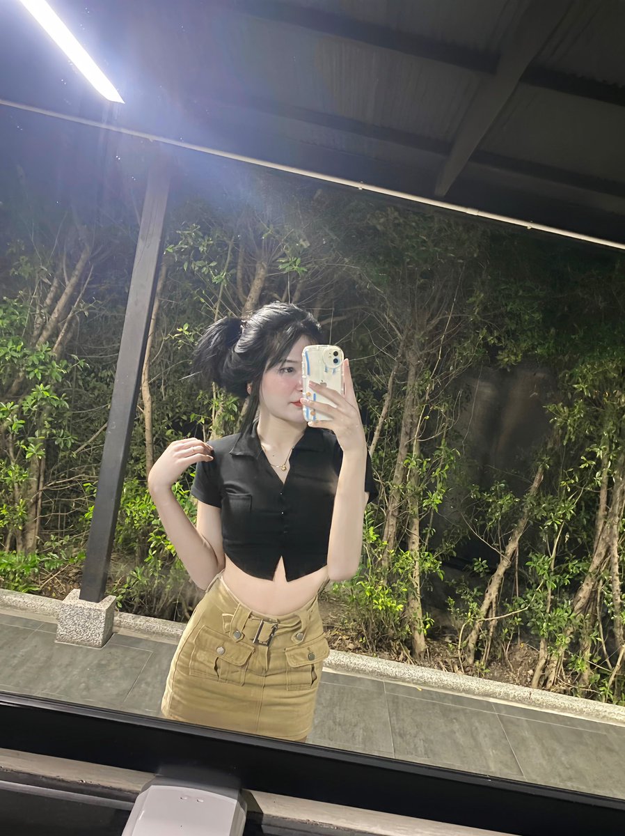 misfiw2002's tweet photo. #รีทวิตสุ่มนัดเย็ด https://t.co/0vg8oSM5rk