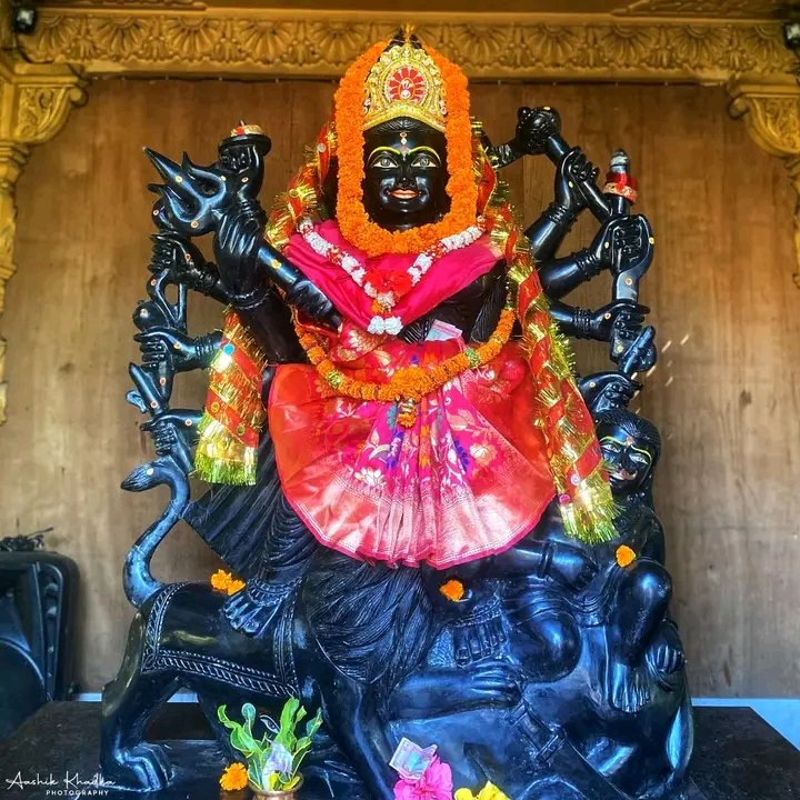kichkanyaa's tweet photo. God ! please take care of mine, beside you i have no other option to surrender myself. 🕉️🙏❤️#goodmorning https://t.co/8sWagcZDk1