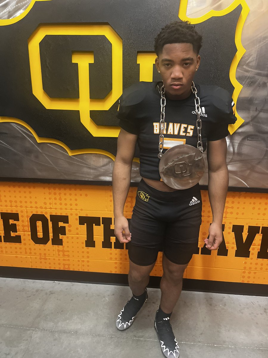 Had an great official visit at @OttawaBravesFB made a real connection @coachmudd2 @CoachNickDavis thank you for the hospitality from me and my family