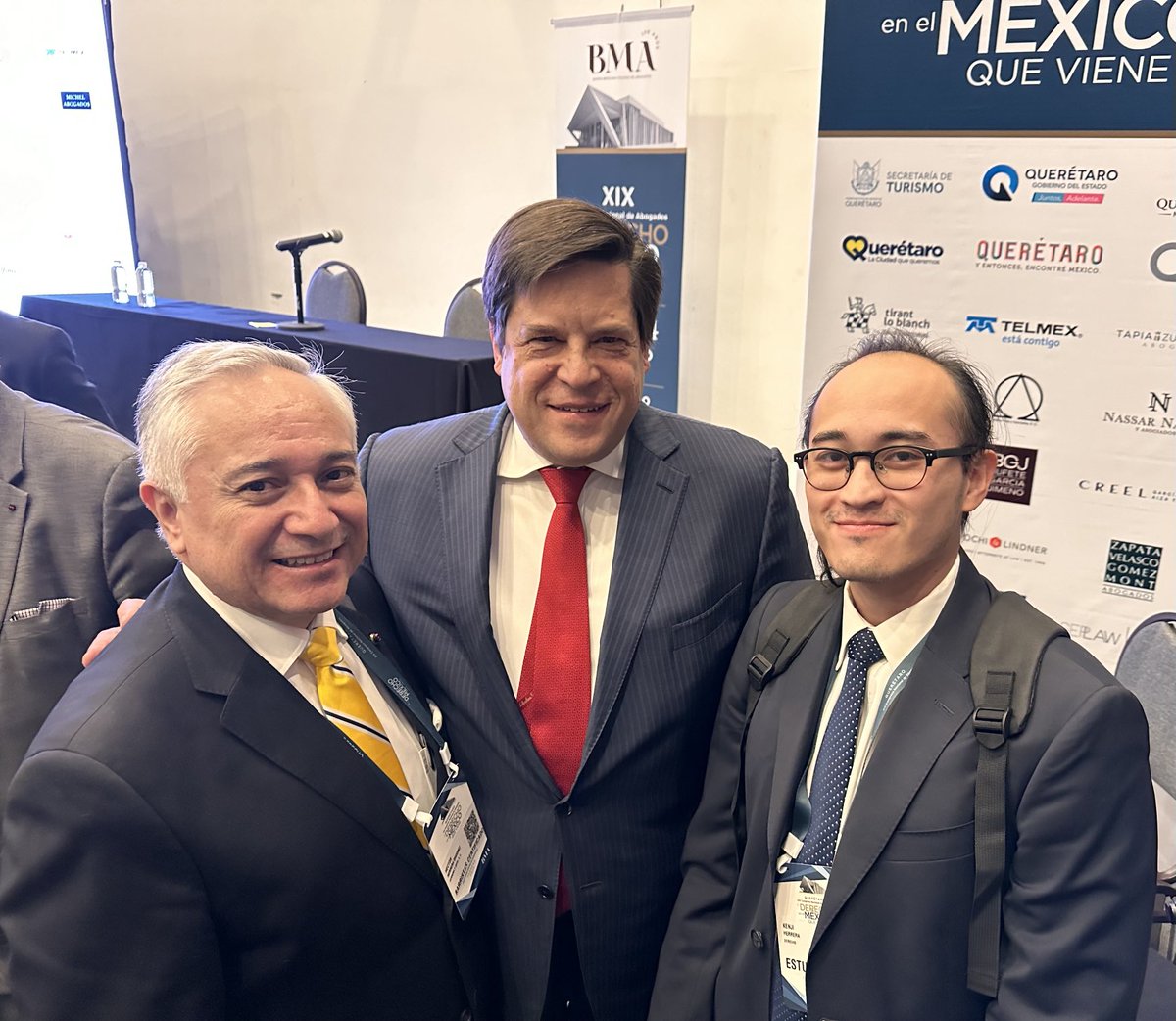 Brillantes presentaciones del Ministro Alfredo Gutiérrez Ortiz Mena y la Mtra. Lourdes Hernández sobre: “NEAR-SHORING. Desafíos ambientales y jurídicos.” Moderadores: Raúl Argüelles y Héctor Herrera en el XIX Congreso Nacional de la Abocía, organizado por la BMA. #CongresoBMA
