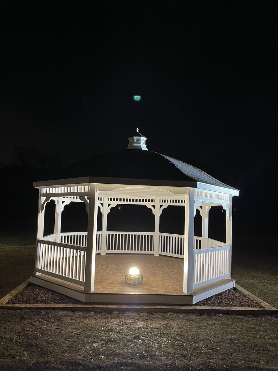 Jonathan Winkle tweet media