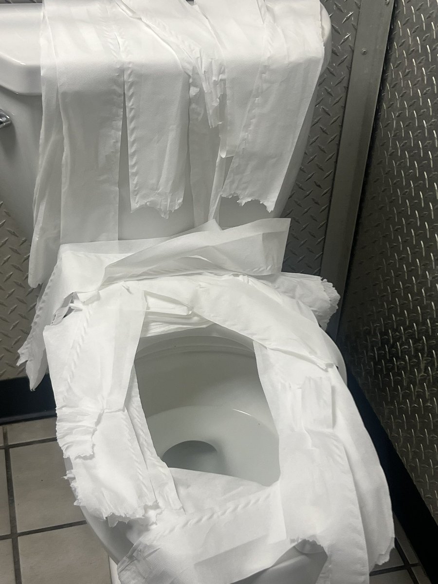 I almost pissed myself but babyyyy I had to !