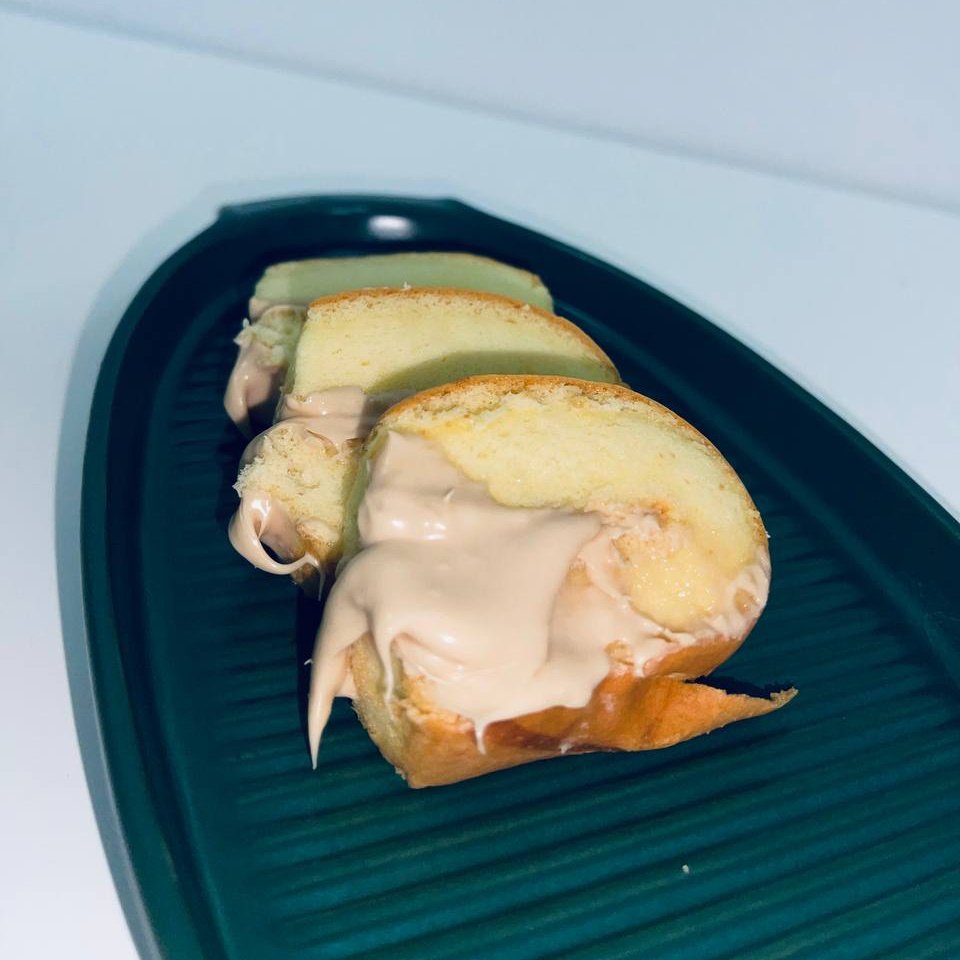 Jarang la kek tapak kuda ni tak menggoda. Dengan kek gebu lembut. Korang patut try. Memang sedapp. Bila dah rasa sekali, addicted nak rasa lagi